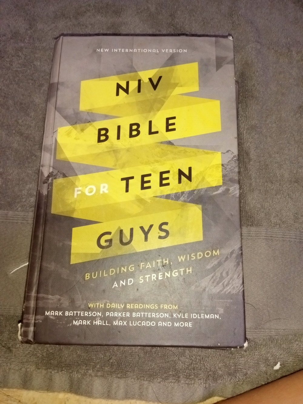 NIV Bible for Teen Guys - Yellow & Gray Hardcover
